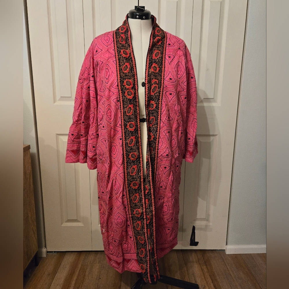 Sundance Pink Embroidered Kimono